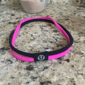 NWOT Lululemon head band